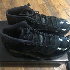 Cap and gown 11’s
